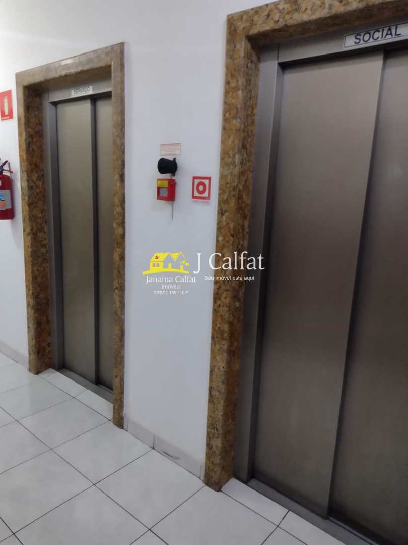 Apartamento para alugar com 2 quartos, 97m² - Foto 12