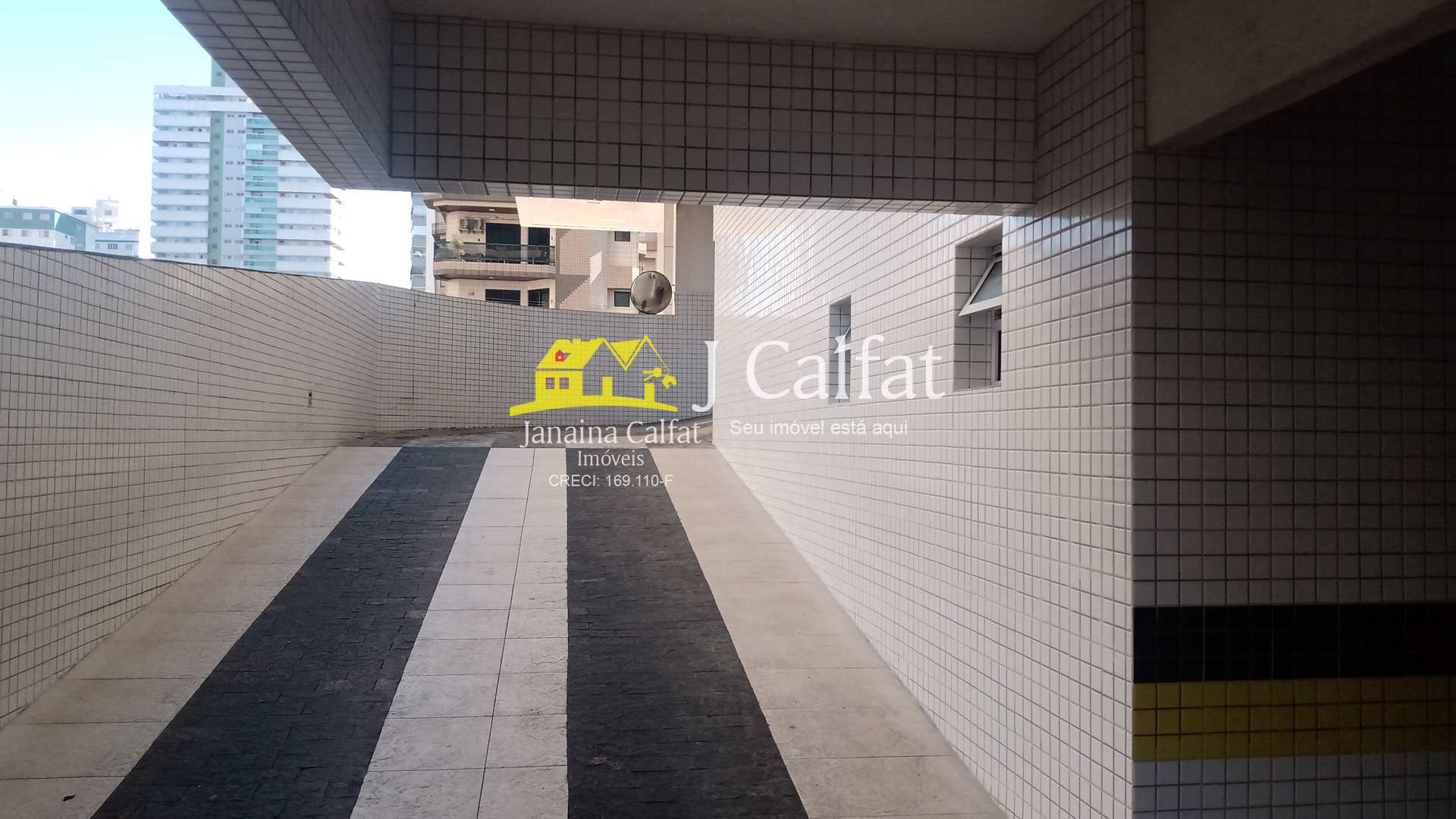 Apartamento para alugar com 2 quartos, 94m² - Foto 42
