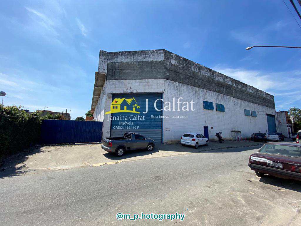 Depósito-Galpão-Armazém para alugar, 2600m² - Foto 1
