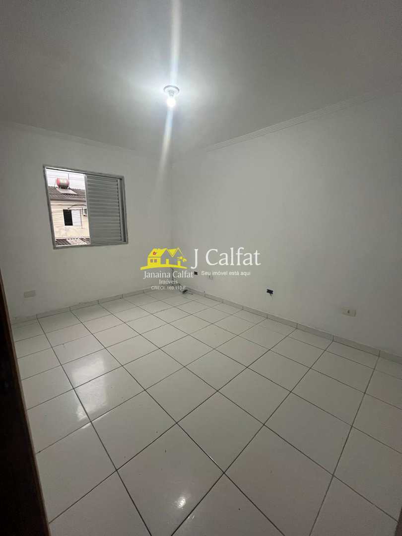 Casa à venda com 2 quartos, 62m² - Foto 13