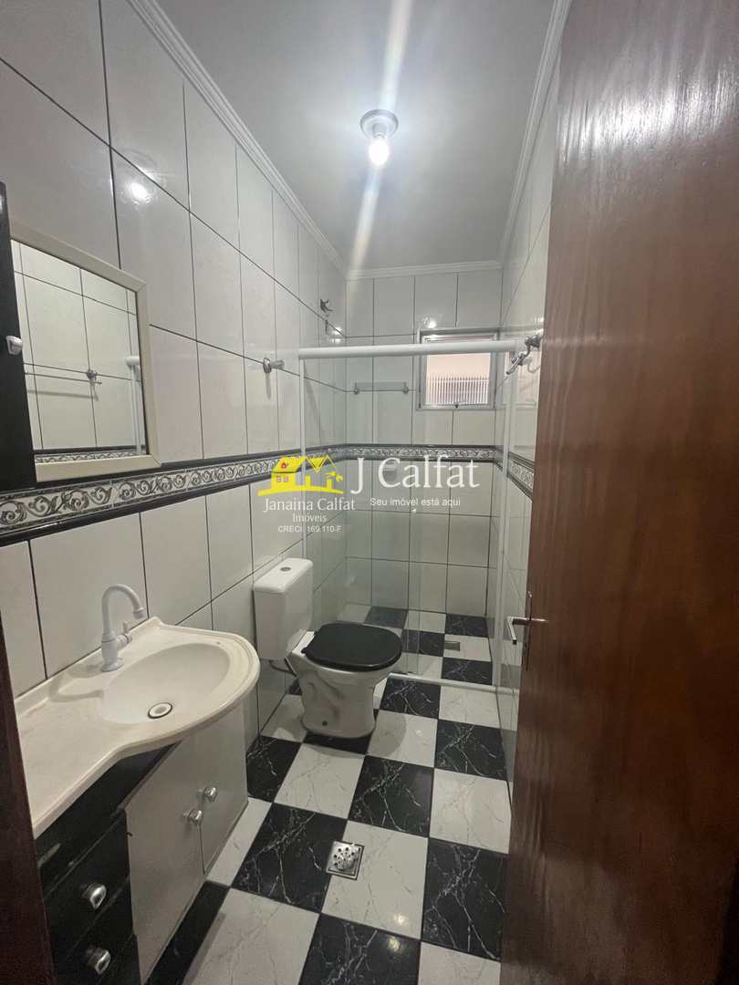 Casa à venda com 2 quartos, 62m² - Foto 14