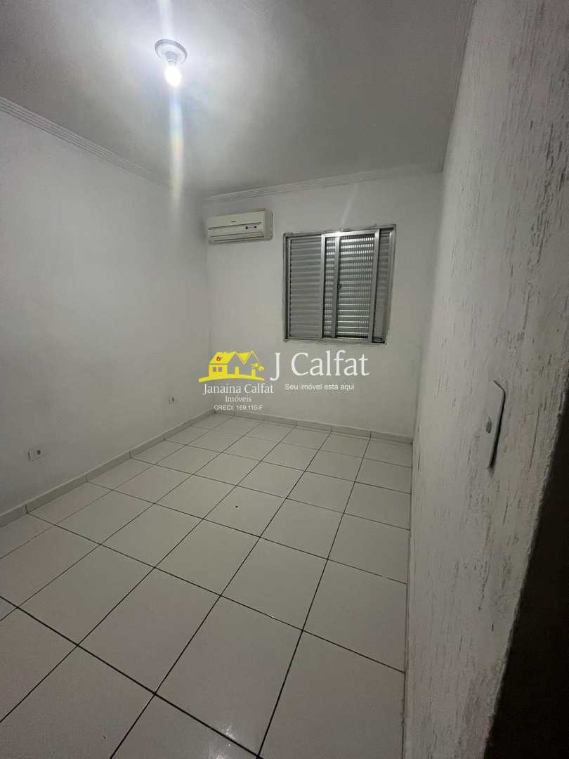 Casa à venda com 2 quartos, 62m² - Foto 12