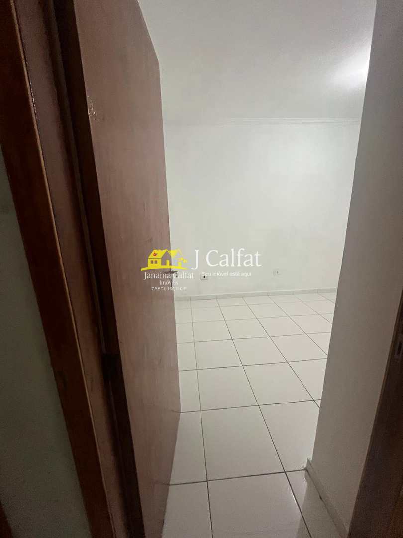 Casa à venda com 2 quartos, 62m² - Foto 10