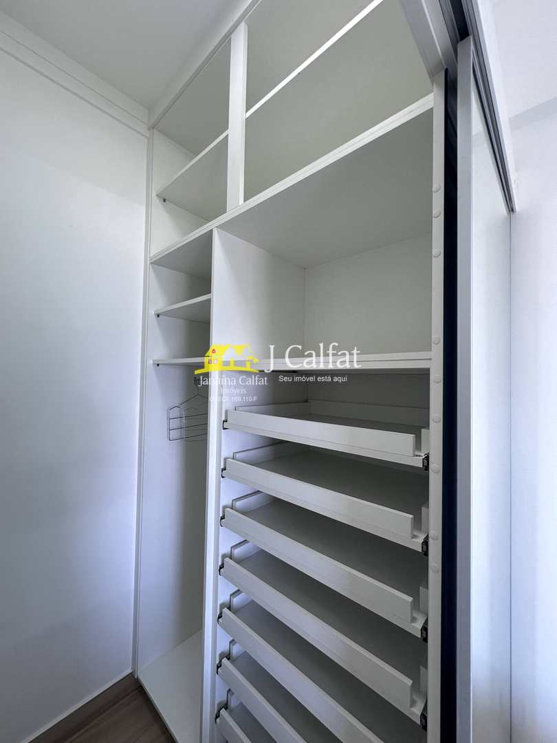 Apartamento para alugar com 3 quartos, 151m² - Foto 42
