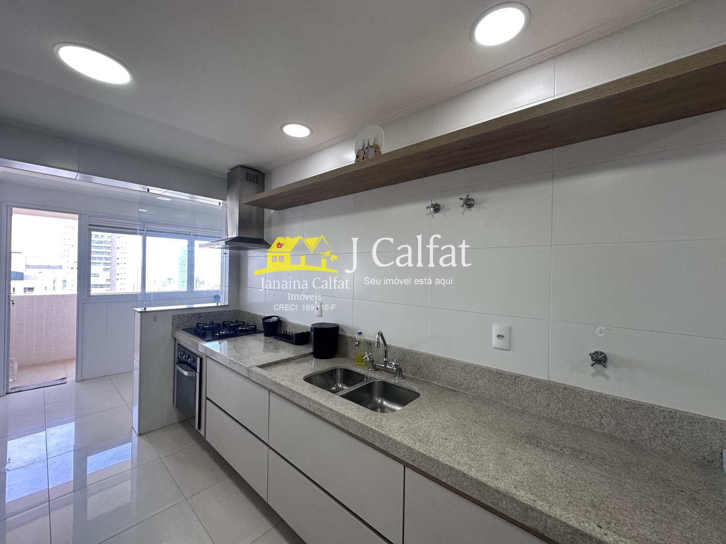 Apartamento para alugar com 3 quartos, 151m² - Foto 17