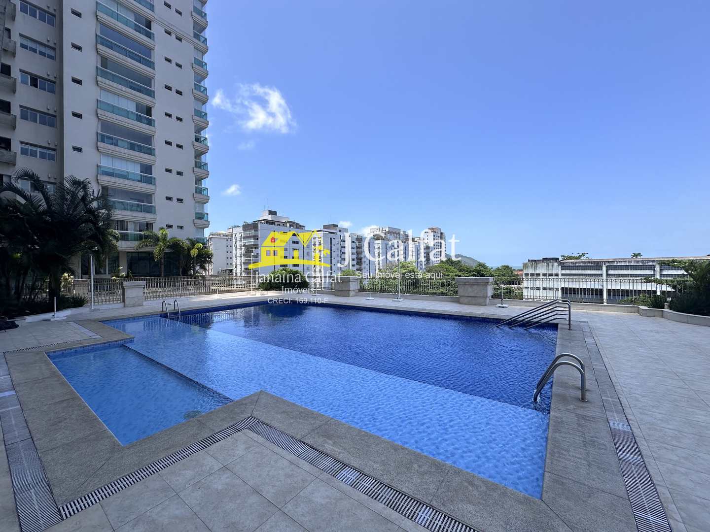 Apartamento para alugar com 3 quartos, 151m² - Foto 1
