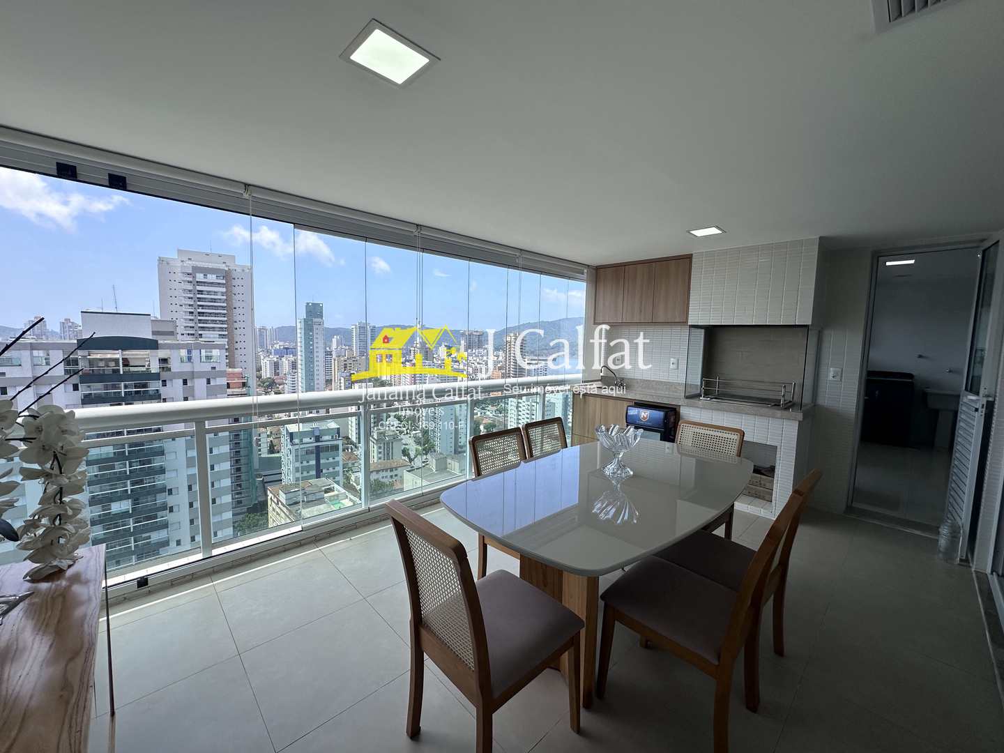 Apartamento para alugar com 3 quartos, 151m² - Foto 11