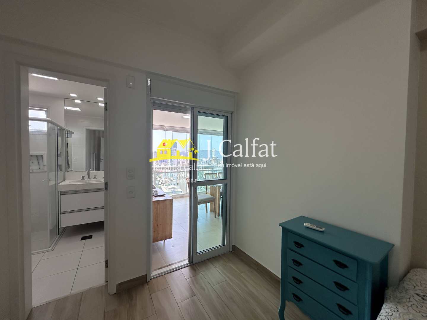 Apartamento para alugar com 3 quartos, 151m² - Foto 28