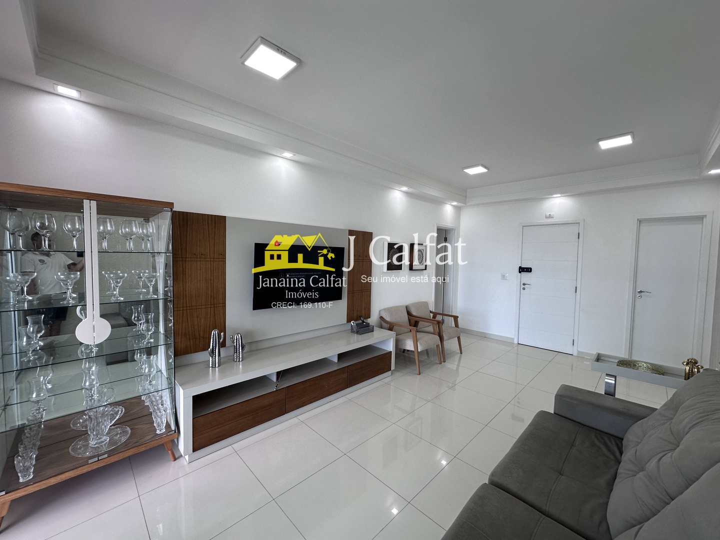 Apartamento para alugar com 3 quartos, 151m² - Foto 12