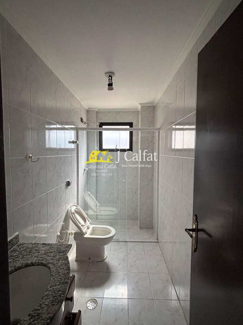 Apartamento para alugar com 2 quartos, 80m² - Foto 13