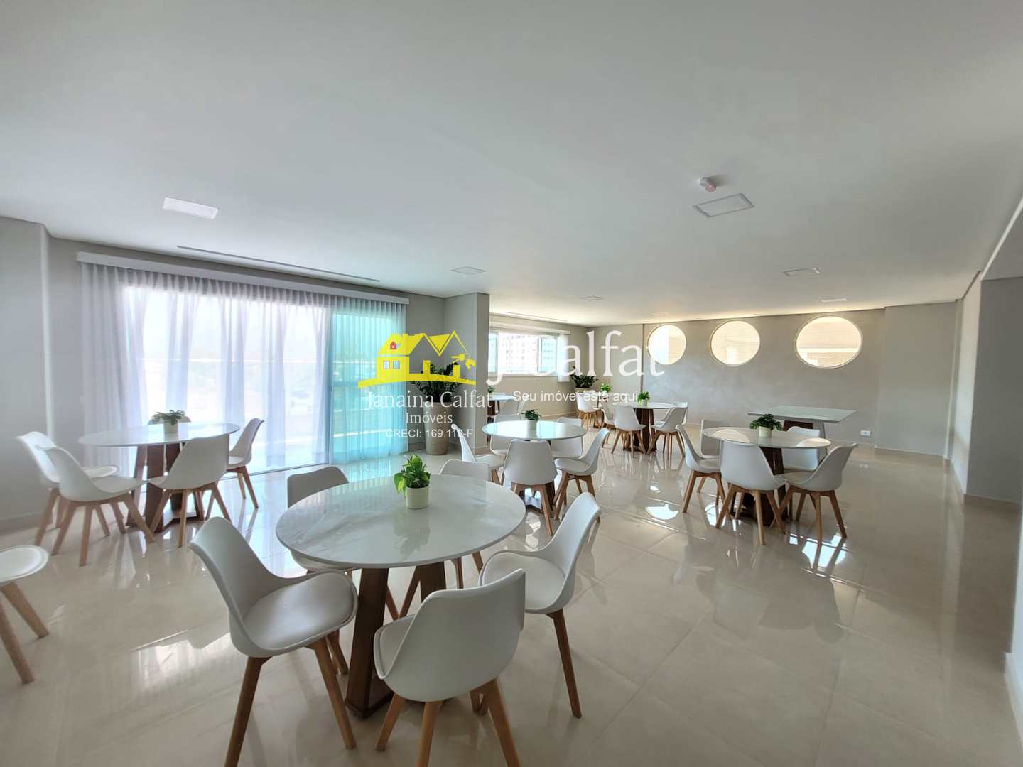 Apartamento para alugar com 2 quartos, 83m² - Foto 29