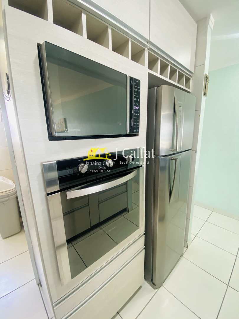 Apartamento para alugar com 3 quartos, 92m² - Foto 11