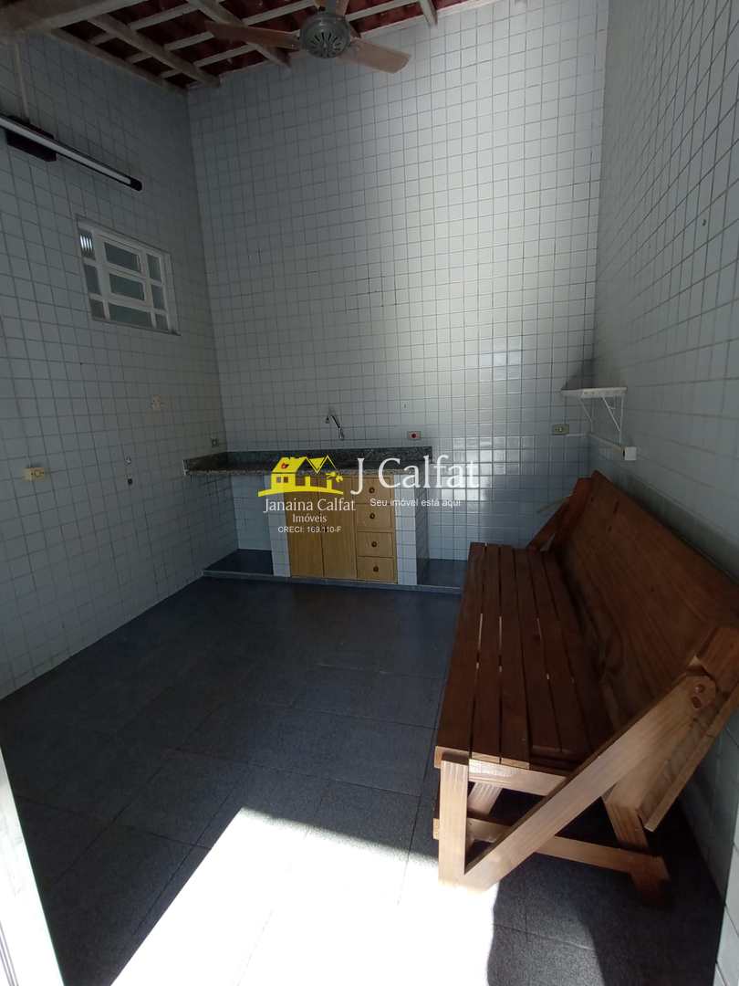 Casa para alugar com 2 quartos, 88m² - Foto 3