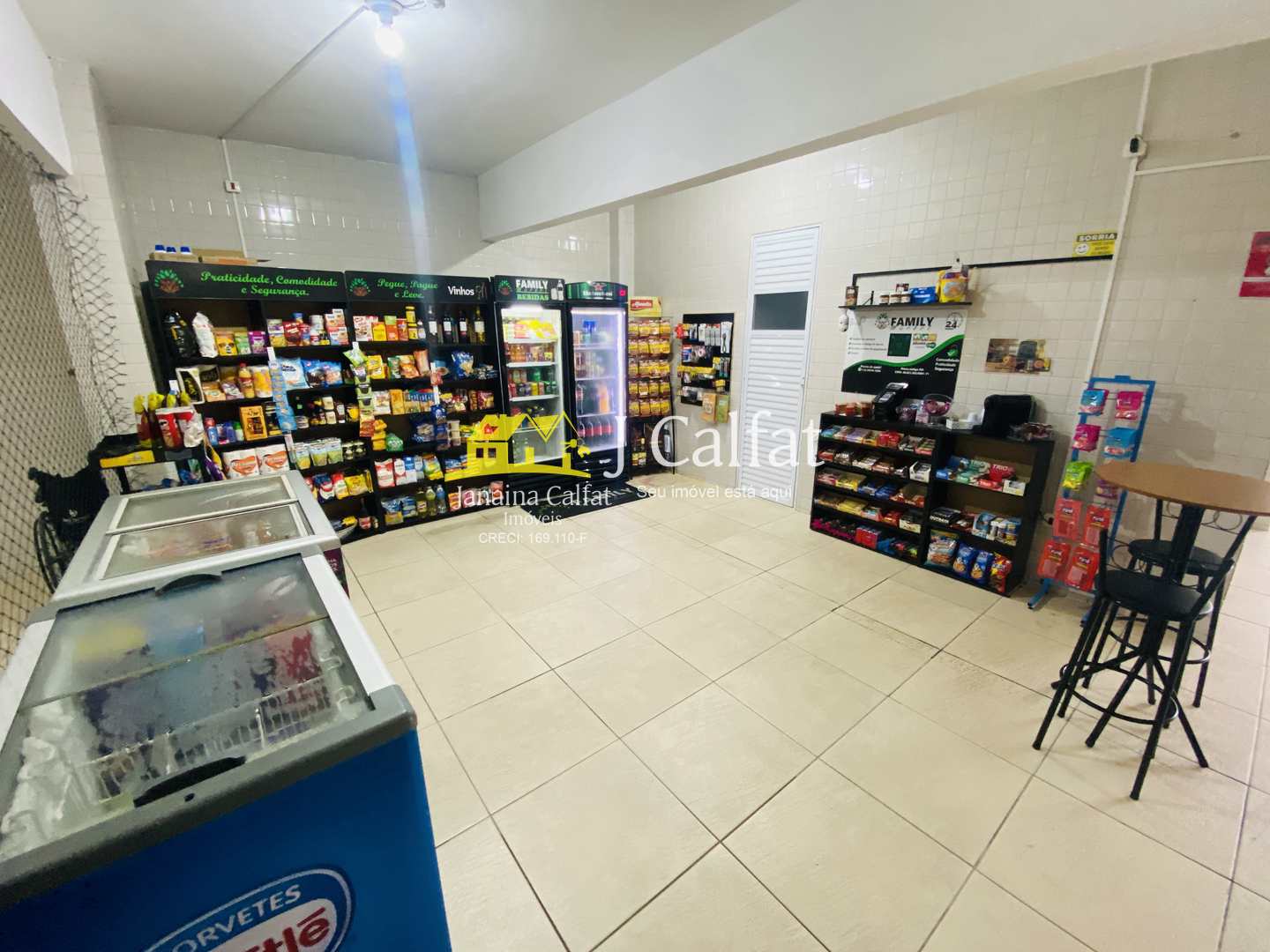 Apartamento para alugar com 2 quartos, 67m² - Foto 24