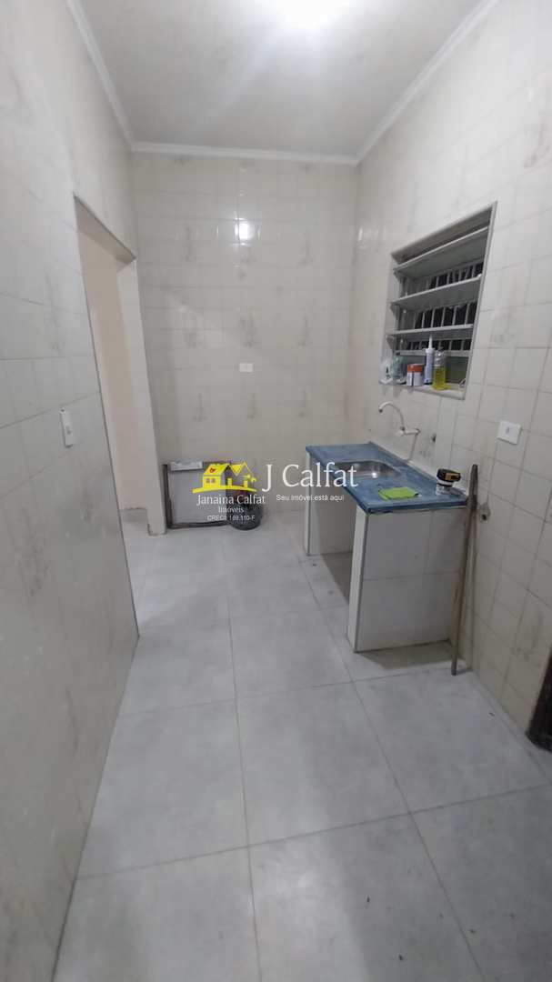 Casa para alugar com 1 quarto, 49m² - Foto 10