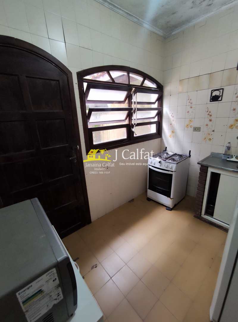 Casa para alugar com 2 quartos, 85m² - Foto 6