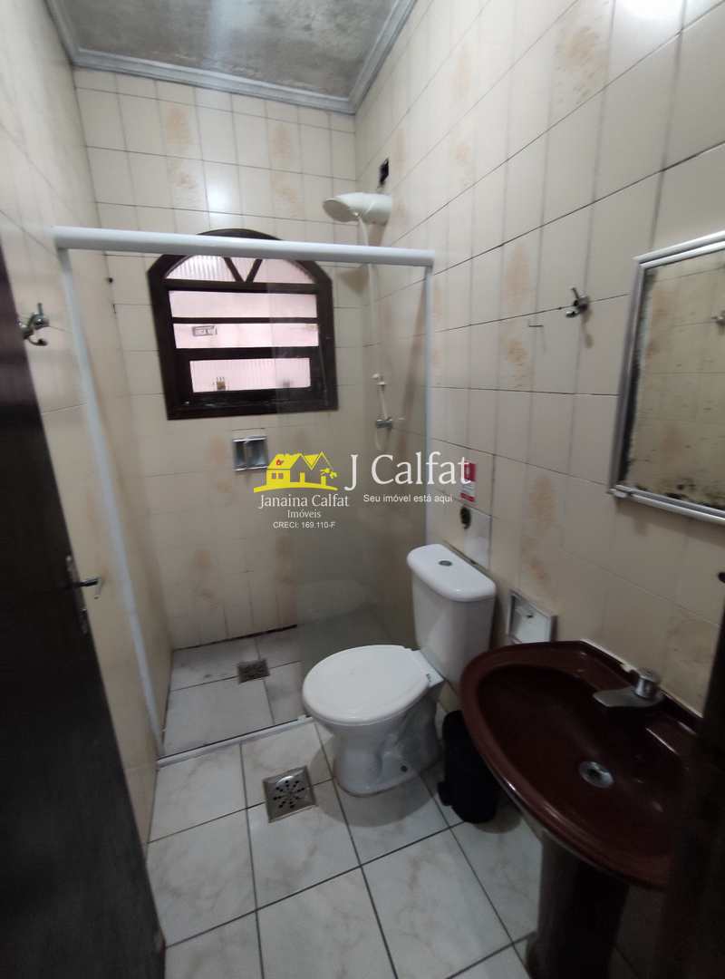 Casa para alugar com 2 quartos, 85m² - Foto 11