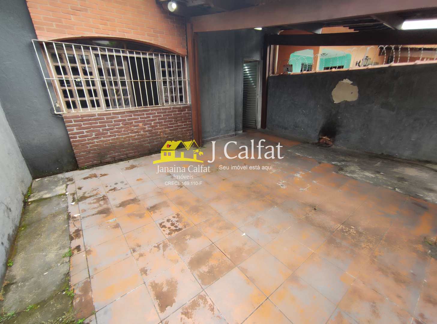 Casa para alugar com 2 quartos, 85m² - Foto 1