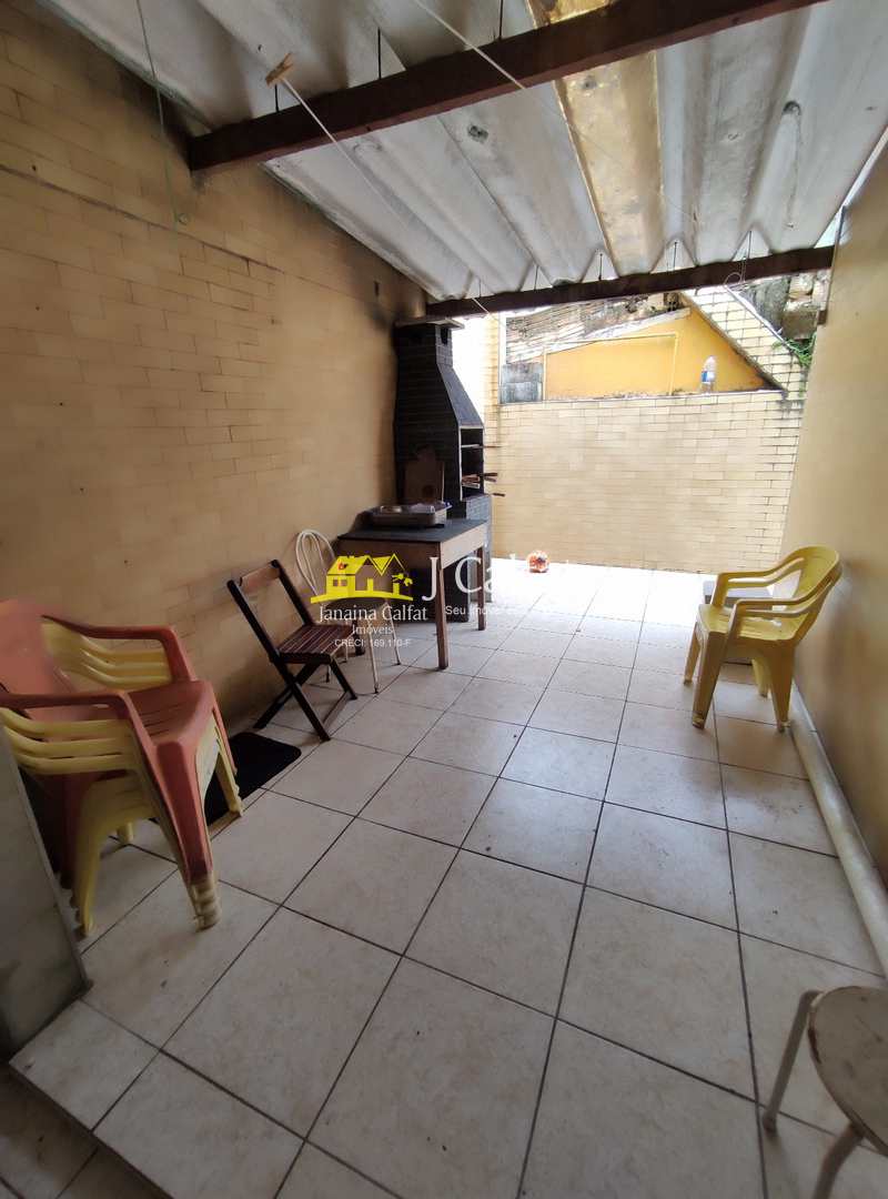 Casa para alugar com 2 quartos, 70m² - Foto 16