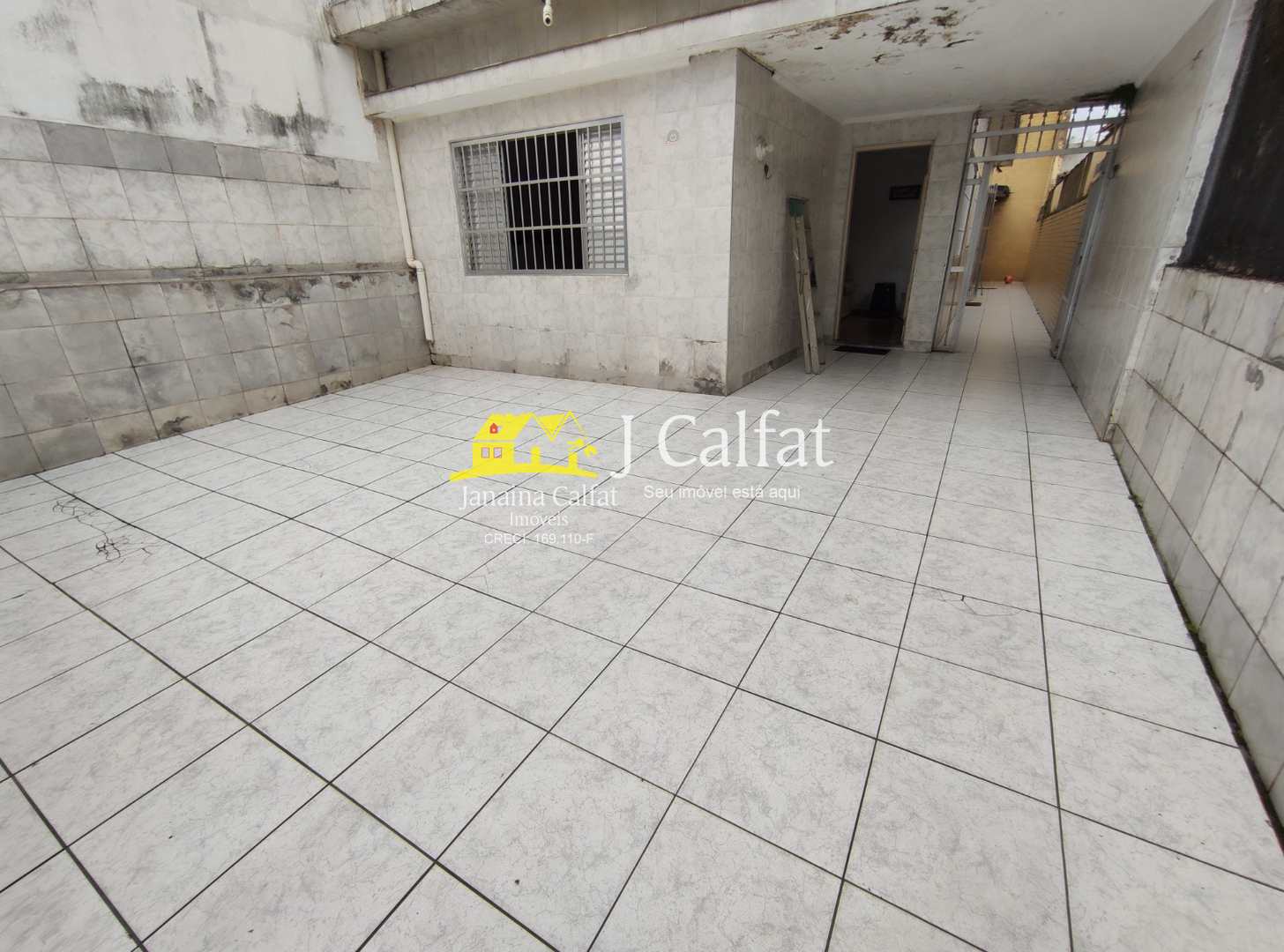 Casa para alugar com 2 quartos, 70m² - Foto 1