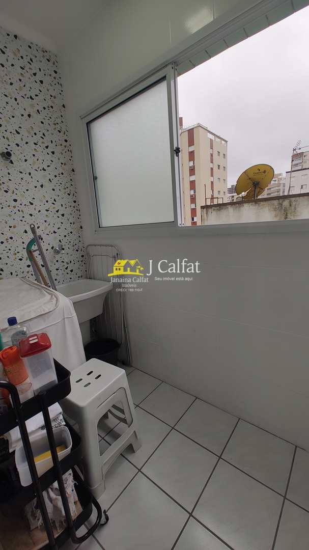 Apartamento para alugar com 2 quartos, 75m² - Foto 11