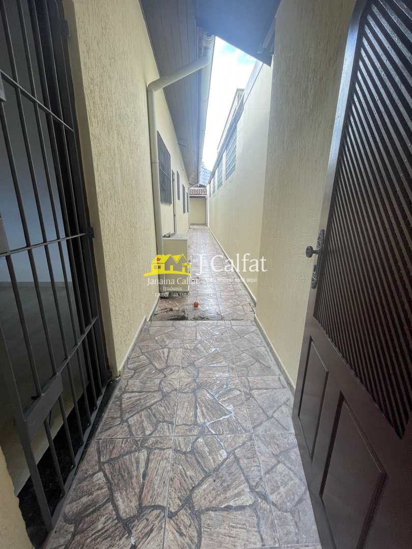 Casa para alugar com 2 quartos, 80m² - Foto 10