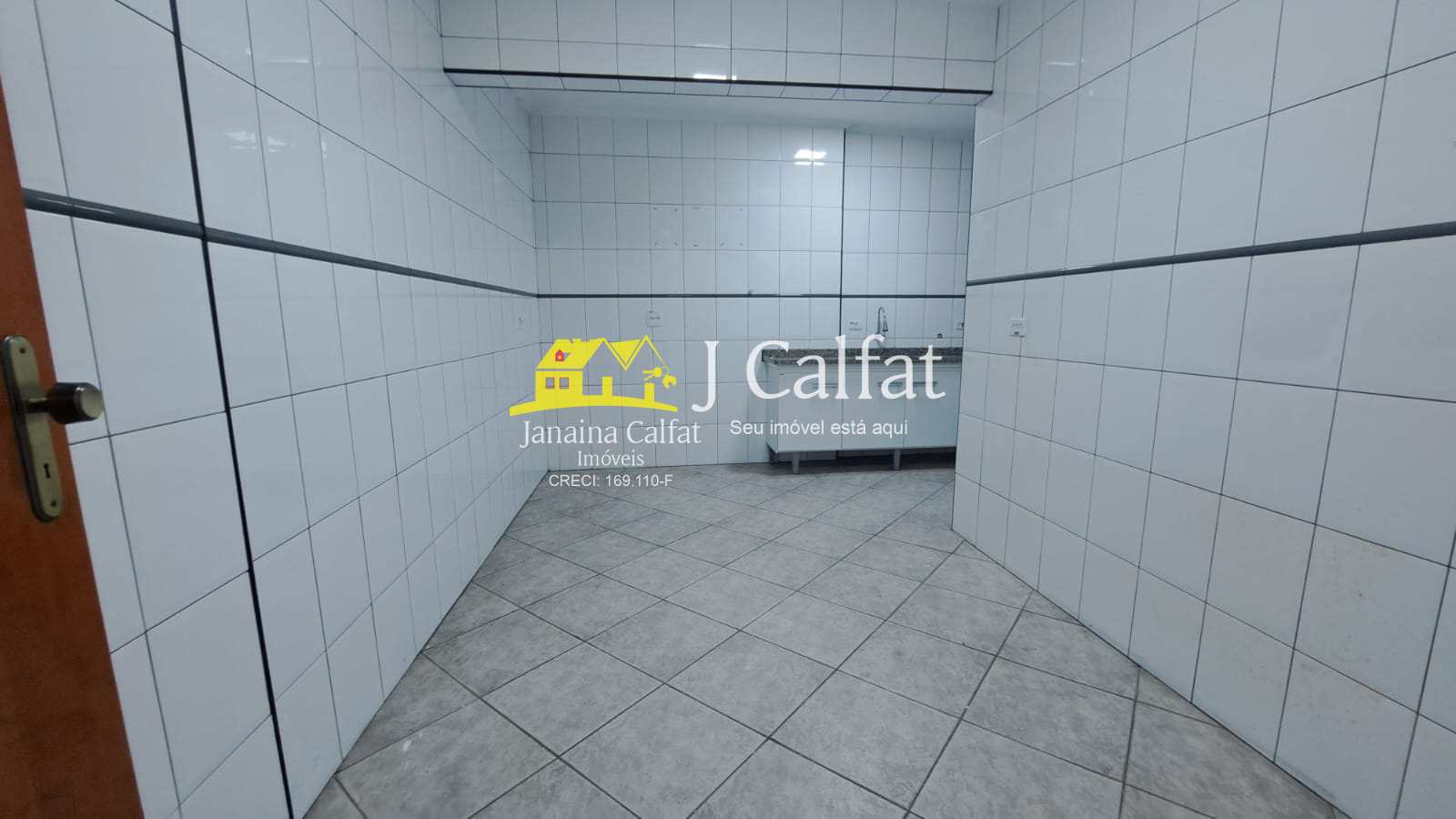 Apartamento para alugar com 3 quartos, 135m² - Foto 6
