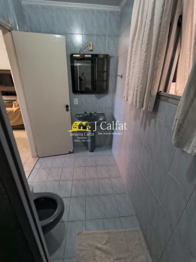 Apartamento para alugar com 1 quarto, 55m² - Foto 10