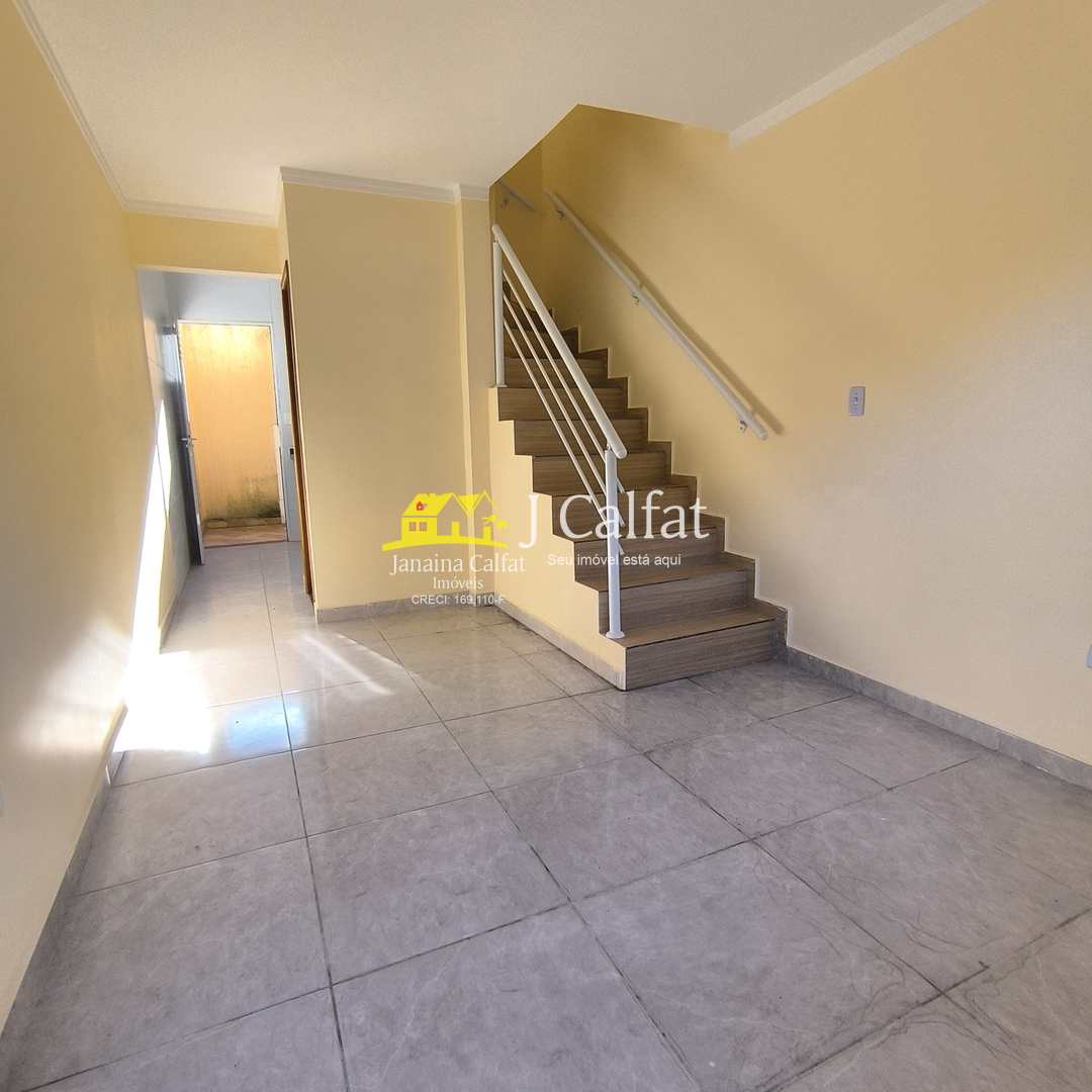 Sobrado à venda com 2 quartos, 49m² - Foto 4