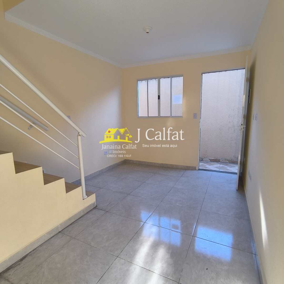 Sobrado à venda com 2 quartos, 49m² - Foto 3