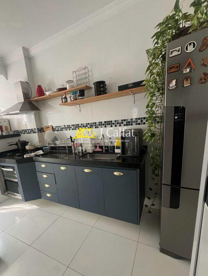 Apartamento para alugar com 2 quartos, 90m² - Foto 9