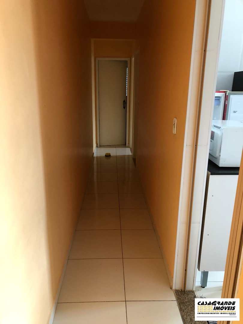 Apartamento à venda com 3 quartos, 100m² - Foto 4