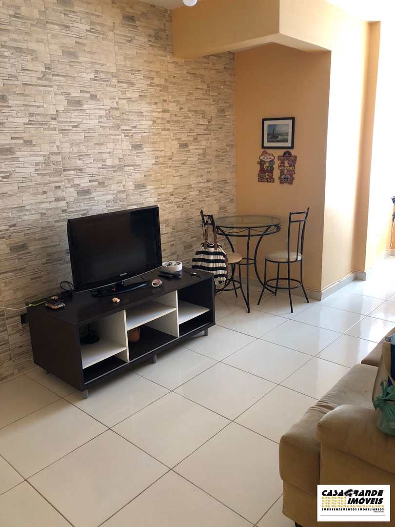 Apartamento à venda com 3 quartos, 100m² - Foto 2