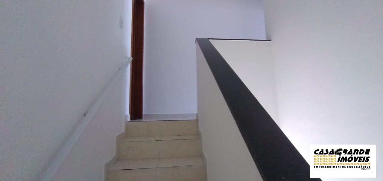 Sobrado à venda com 2 quartos, 105m² - Foto 5