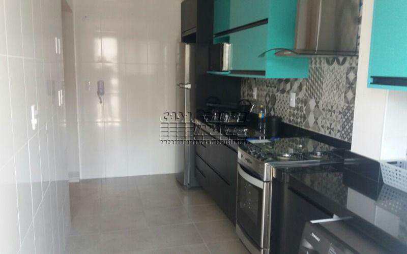 Apartamento à venda com 2 quartos, 84m² - Foto 7