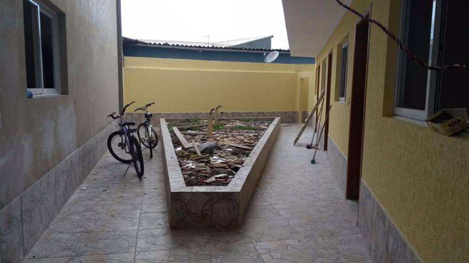 Casa de Condomínio à venda com 2 quartos, 70m² - Foto 4