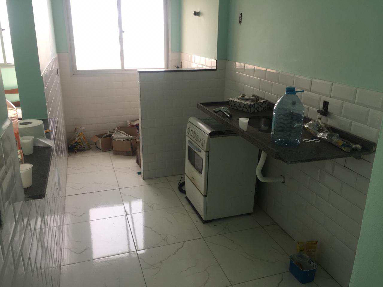 Apartamento à venda com 2 quartos, 60m² - Foto 9