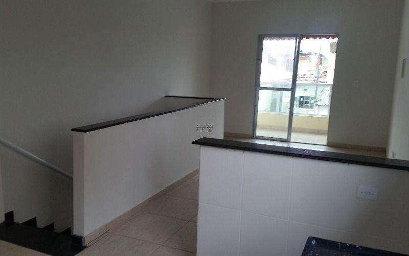 Casa à venda com 2 quartos, 50m² - Foto 5