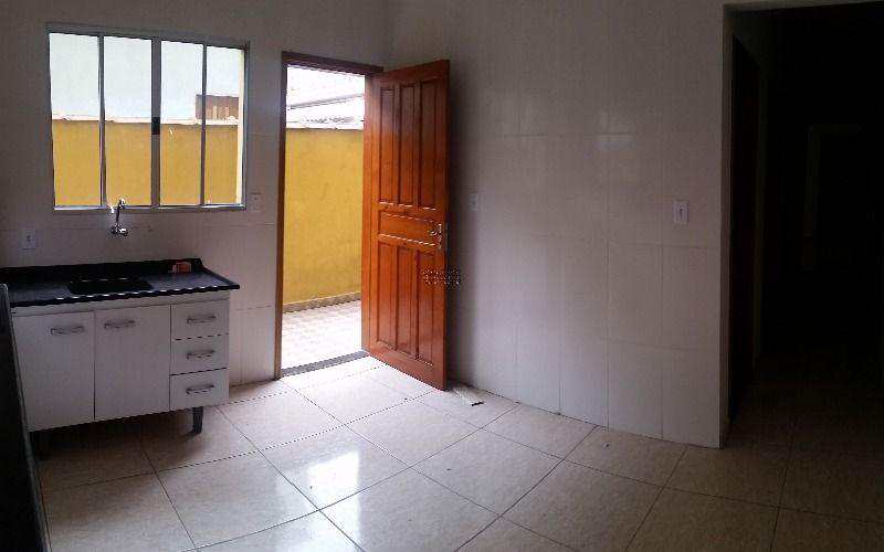 Casa à venda com 2 quartos, 50m² - Foto 5