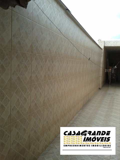 Casa à venda com 2 quartos, 90m² - Foto 13