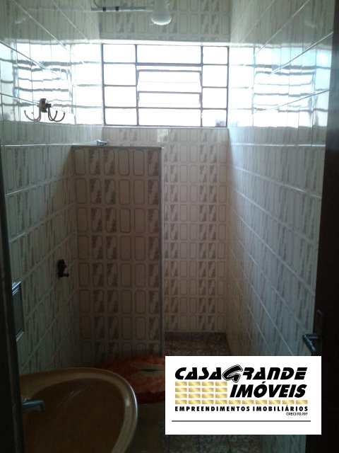 Casa à venda com 2 quartos, 90m² - Foto 15