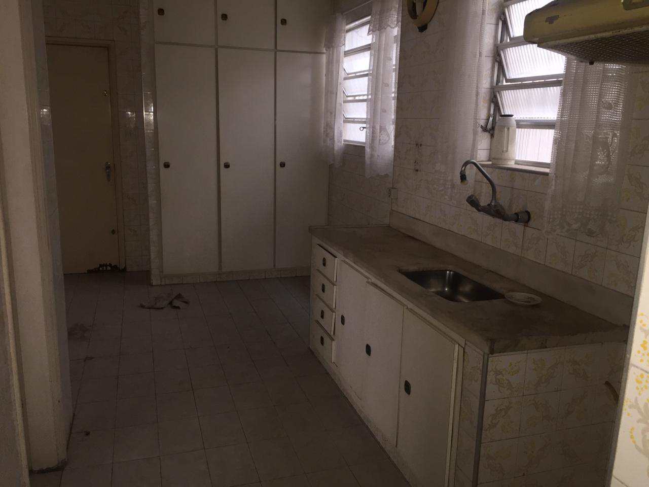 Sobrado à venda com 3 quartos, 320m² - Foto 10