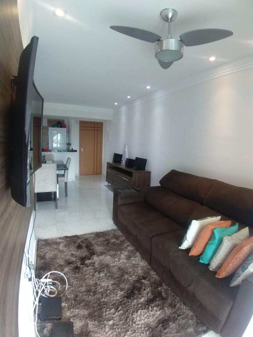 Apartamento à venda com 3 quartos - Foto 3