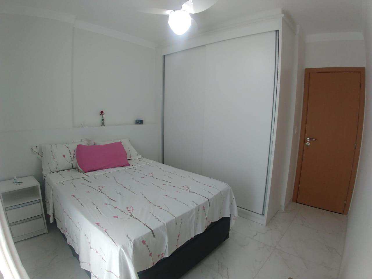 Apartamento à venda com 3 quartos - Foto 12