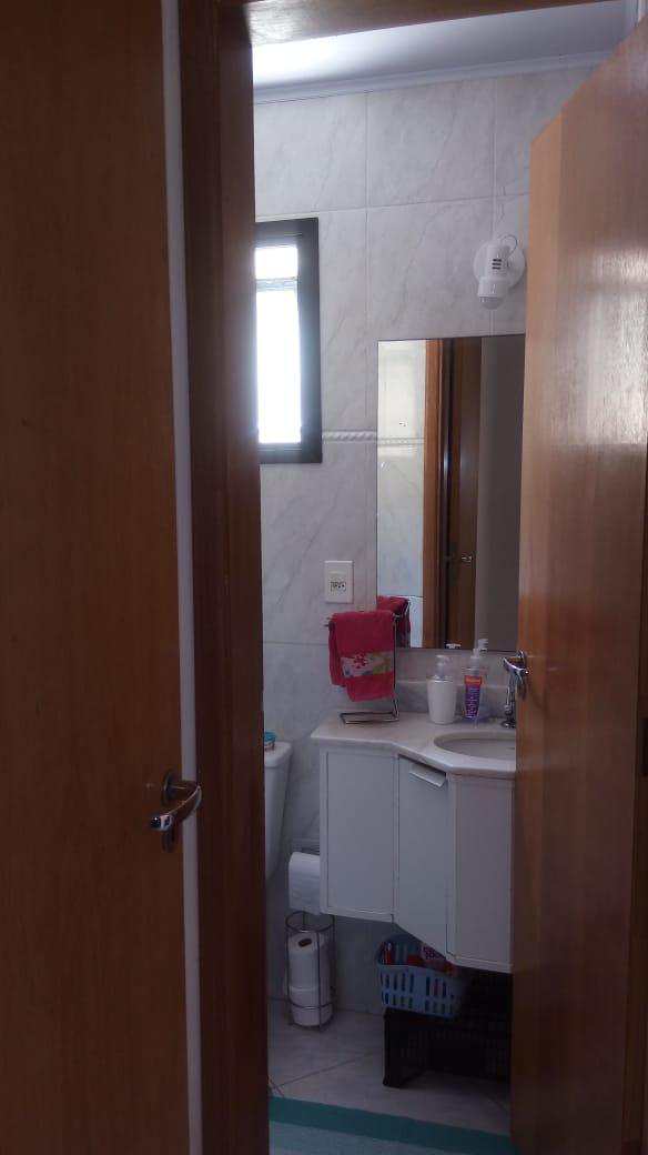 Apartamento à venda com 2 quartos, 37m² - Foto 20