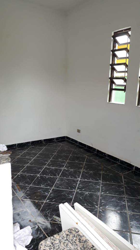 Casa à venda com 2 quartos, 130m² - Foto 17