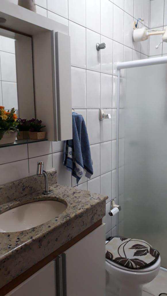 Casa à venda com 2 quartos, 75m² - Foto 12