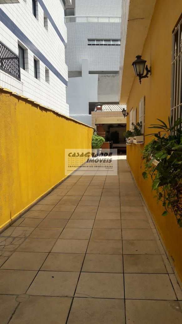 Casa à venda com 3 quartos, 119m² - Foto 4