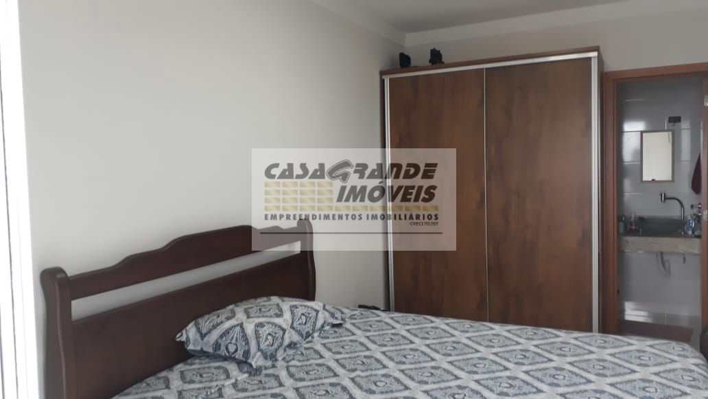 Apartamento à venda com 2 quartos, 83m² - Foto 18