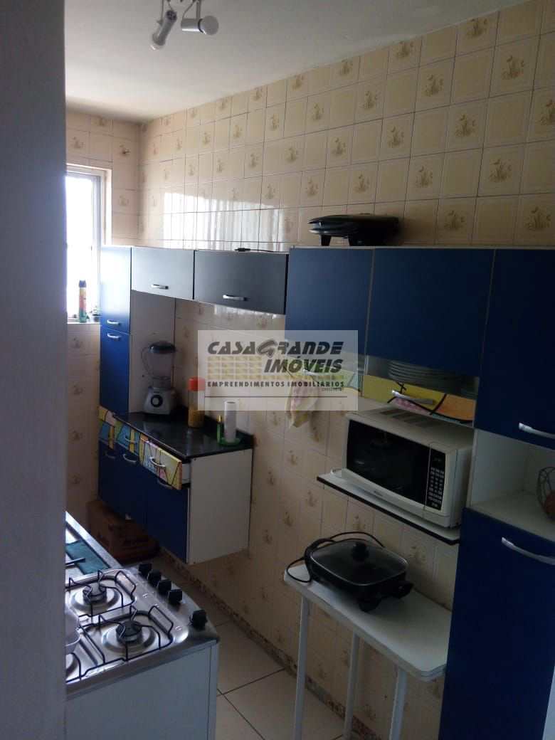 Apartamento à venda com 2 quartos, 51m² - Foto 13